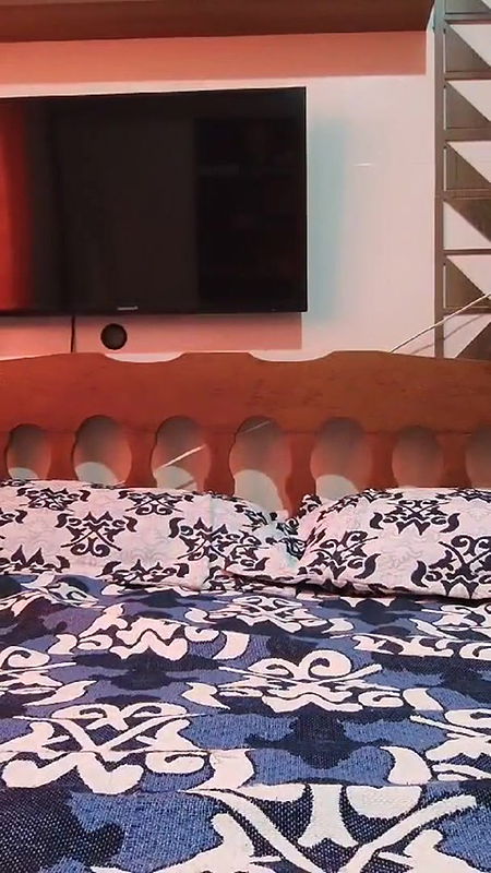 Desi Milf Showing Her Big Ass & Masturbating