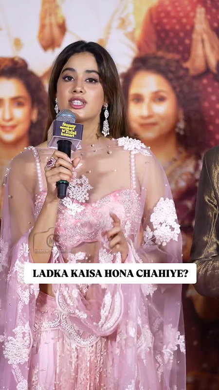 CHICK JHANVI KAPOOR IRRESISTIBLE CUMWORTHY SEXY IN DESI ATTIRE AT EVENT 16