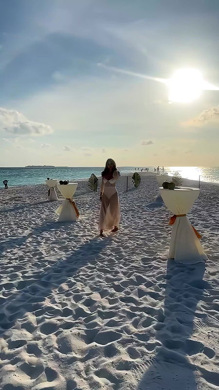 AKANKSHA PURI BOLD TEMPTRESS EXOTIC BY THE BEACH UUFFF HQ VIDEO