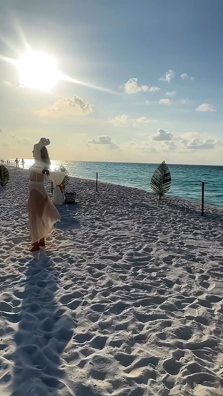 AKANKSHA PURI BOLD TEMPTRESS EXOTIC BY THE BEACH UUFFF HQ VIDEO