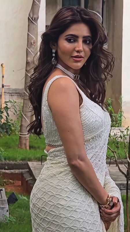 ATHULYA RAVI BEAUTY SEXY WIFE MATERIAL TEMPTING IN SAREE HQ VIDEO