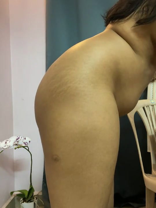 Miss_luna35 -stripchat-ticket-show