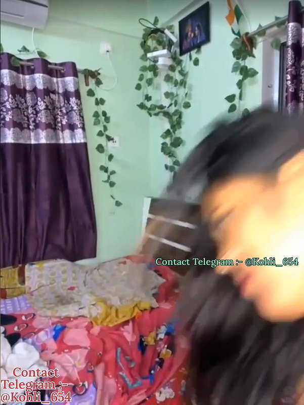 V-hot-sweit-stripchat-ticket-show