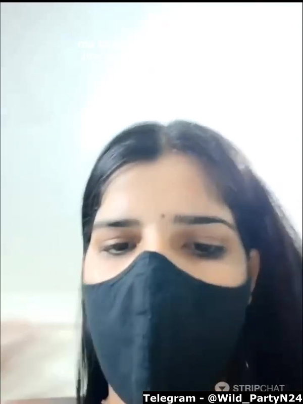 Aaliya_bhatt-stripchat-ticket-show