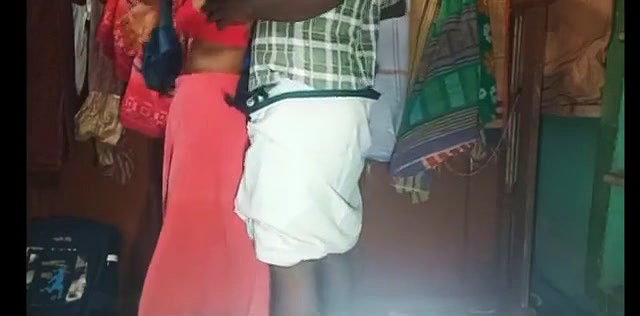 Tamil Aunty Fucked Uncle at Home2