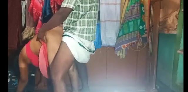 Tamil Aunty Fucked Uncle at Home2