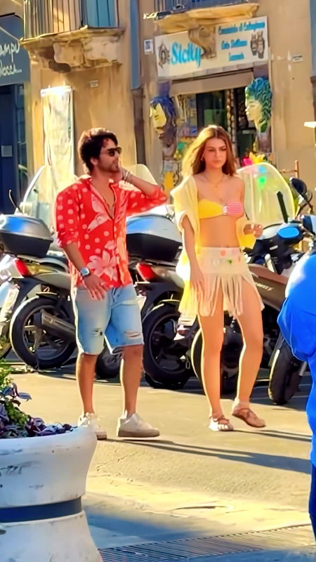 Kriti sanon cocktail 2 leak BTS Sexy Looks HQ ADDED2