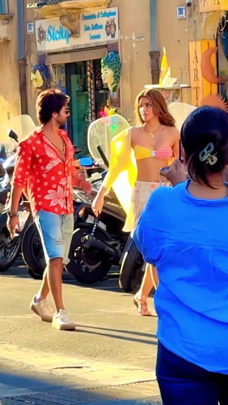 Kriti sanon cocktail 2 leak BTS Sexy Looks HQ ADDED2