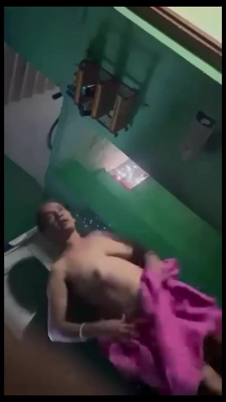 Sexy Milf Mom Nude Captured 2 Clips Merge2