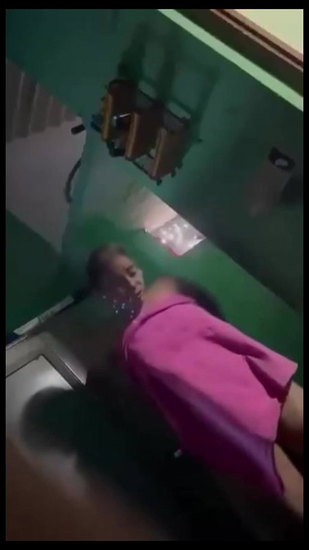 Sexy Milf Mom Nude Captured 2 Clips Merge2