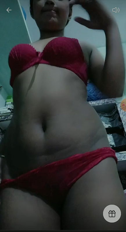 Horny Your_kajju Teasing Ass and Show Tits on Tango Live2