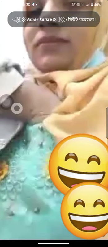 Beautiful Hijabi Nurse Showing Shaved Pussy Big Boobs To Lover On Vc2