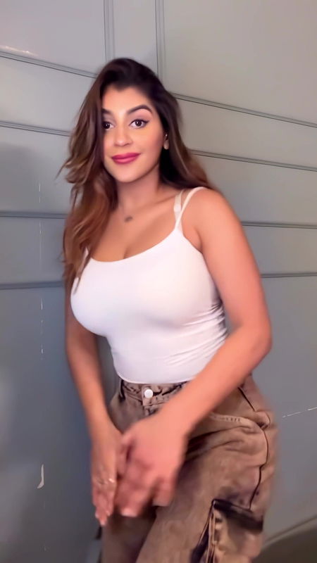 YASHIKA ANAND EXOTIC MASSIVE MELONS PACKED IN TIGHT TEE CURVES TEASE HQ VIDEO