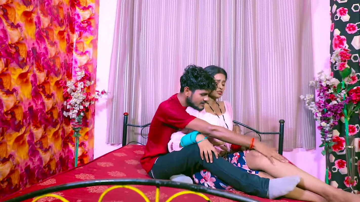 Suhana boobs pressed, rubbed and felt, navel show, shy horny expressions