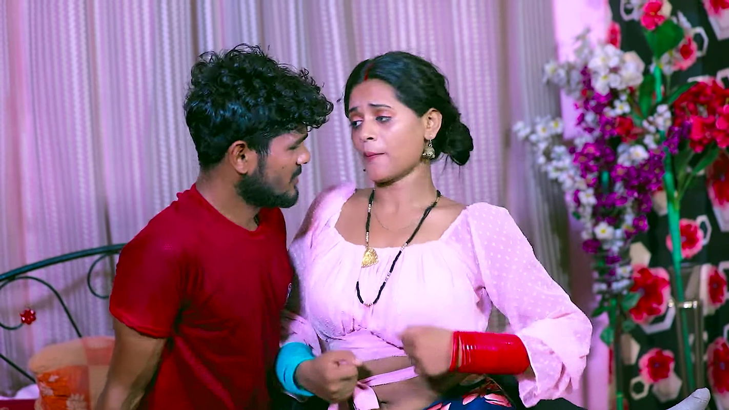 Suhana boobs pressed, rubbed and felt, navel show, shy horny expressions