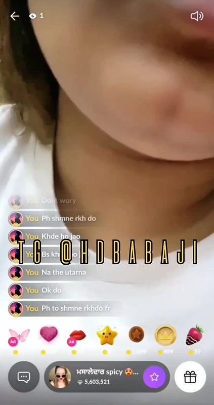 Hot Spicy Boobs Show and Pussy Spread Tango Live