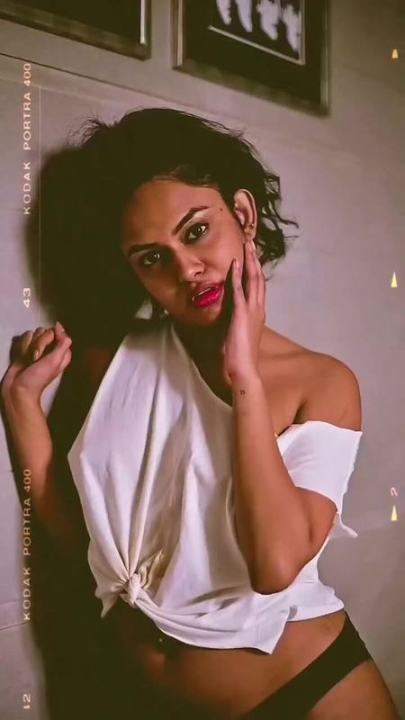 malayali actress model big boss sexy in white shirt and black panty