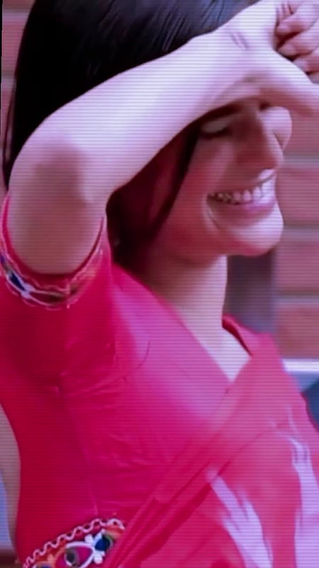 POONAM PANDEY SENSUOUS DIVA BACKLESS BLOUSE IN SAREE