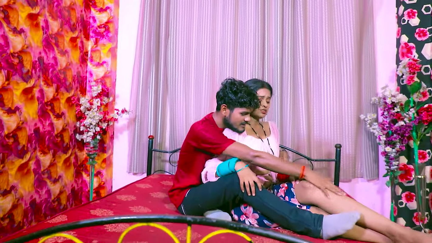 Suhana boobs pressed, rubbed and felt, navel show, shy horny expressions4