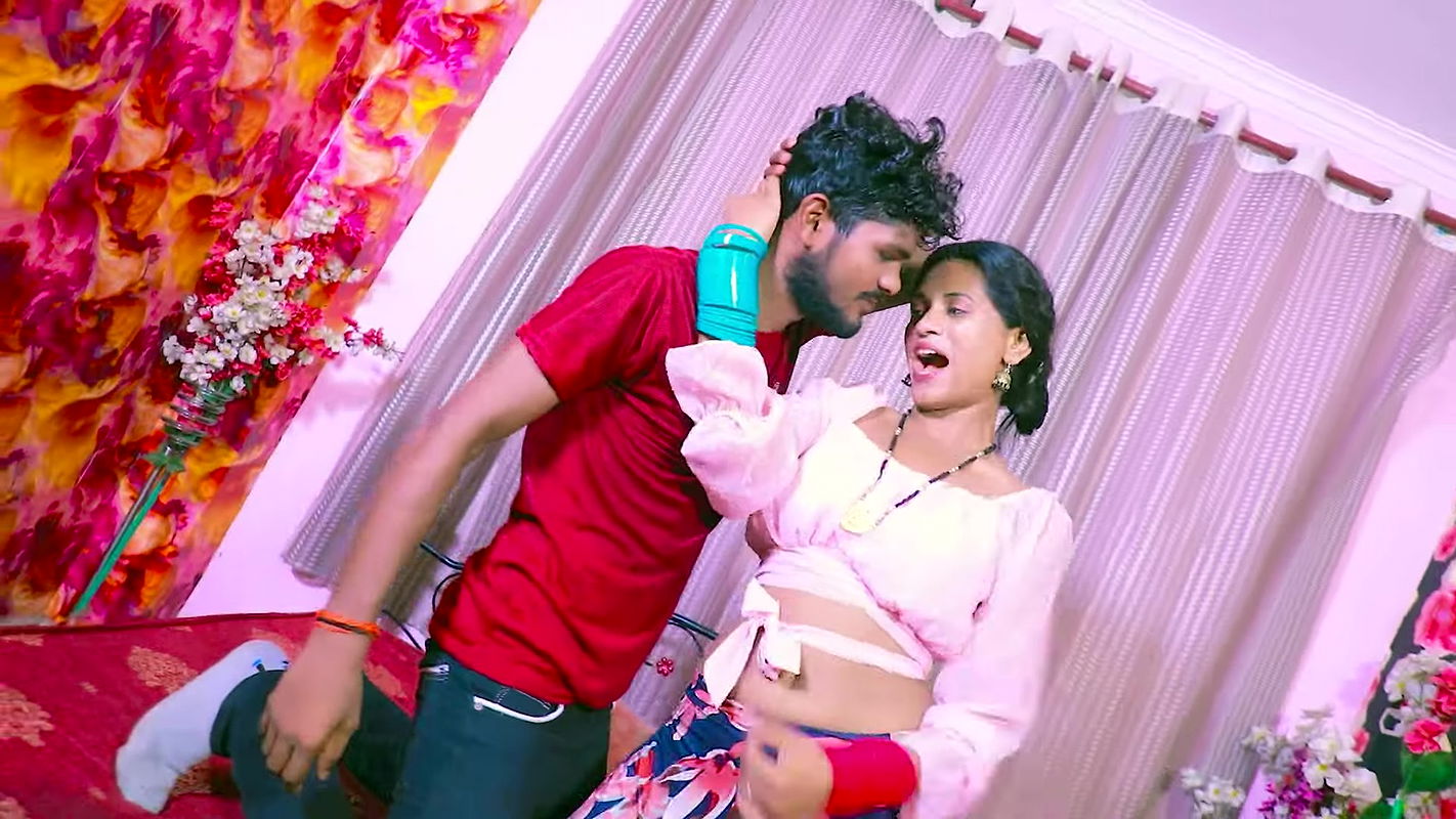 Suhana boobs pressed, rubbed and felt, navel show, shy horny expressions4