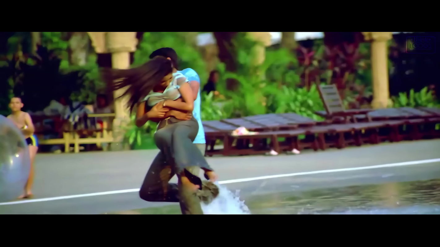 Asin bouncing boobs deep navel show ass shaking hottest Ayyo Ayyo 8K Video Song4