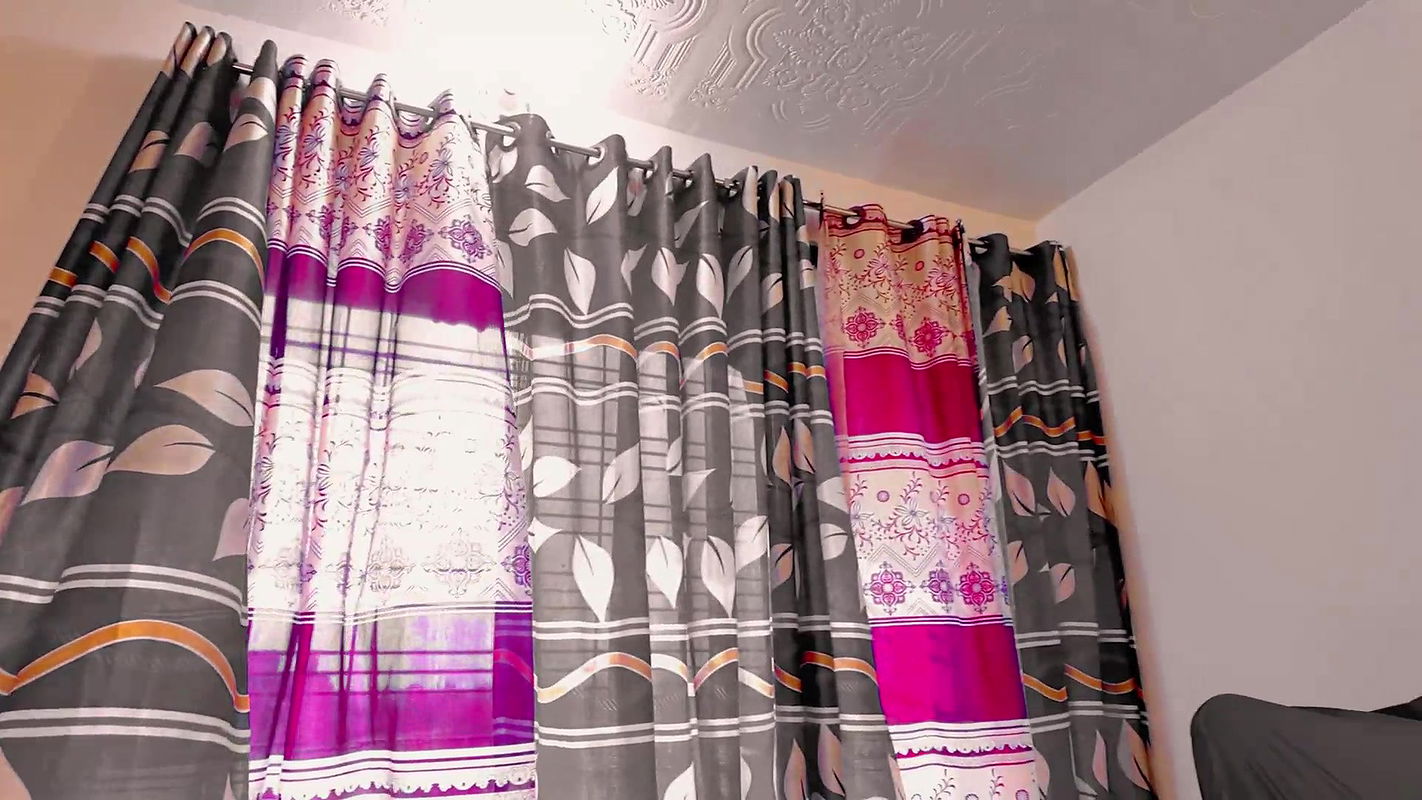 I fuck my boss’s pussy to see if she’s alone xxx