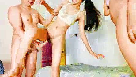 boyfriend to sexy girlfriends and she wanted a hot threesome sex BFF