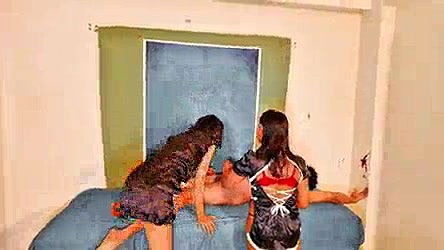 sex turns into erotic threesome se