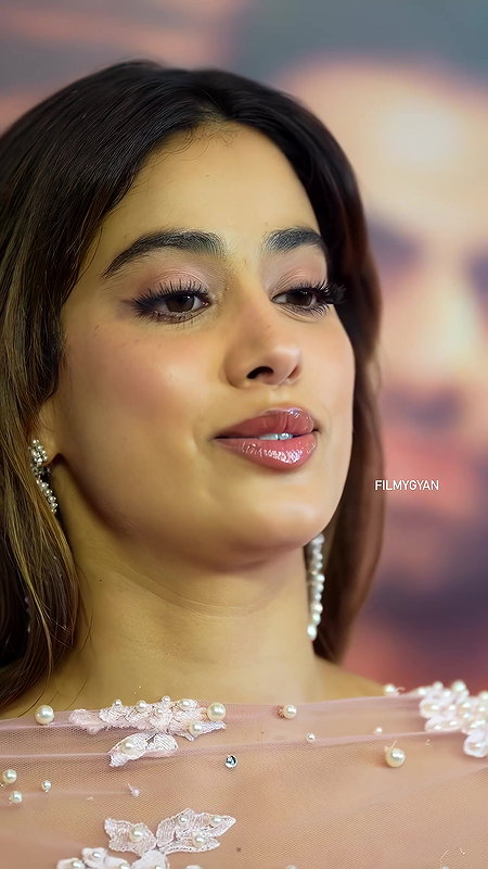 EVENT SSKTK PROMOTION FT JHANVI KAPOOR IRRESISTIBLE CUMWORTHY LOOKS EROTIC HQ 5 VIDEO8