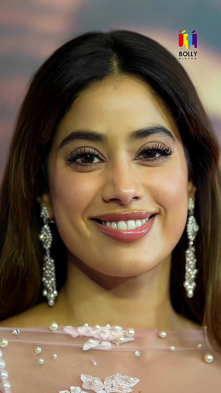 EVENT SSKTK PROMOTION FT JHANVI KAPOOR IRRESISTIBLE CUMWORTHY LOOKS EROTIC HQ 5 VIDEO10