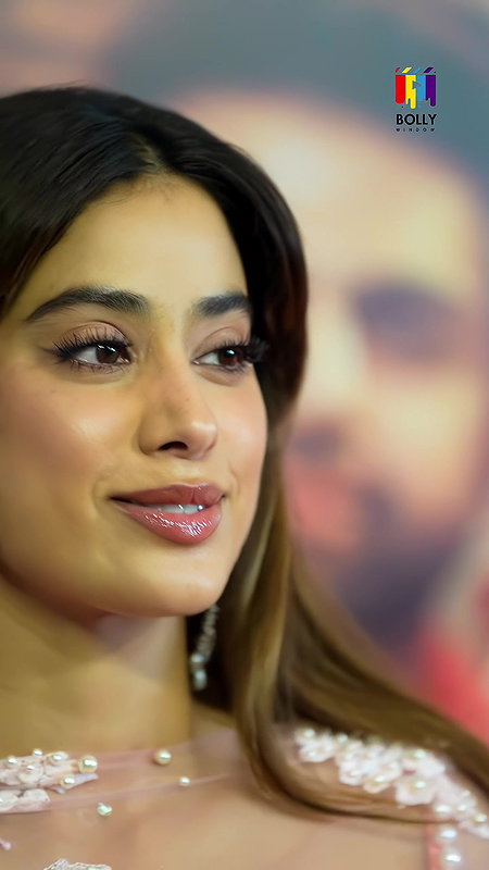 EVENT SSKTK PROMOTION FT JHANVI KAPOOR IRRESISTIBLE CUMWORTHY LOOKS EROTIC HQ 5 VIDEO10