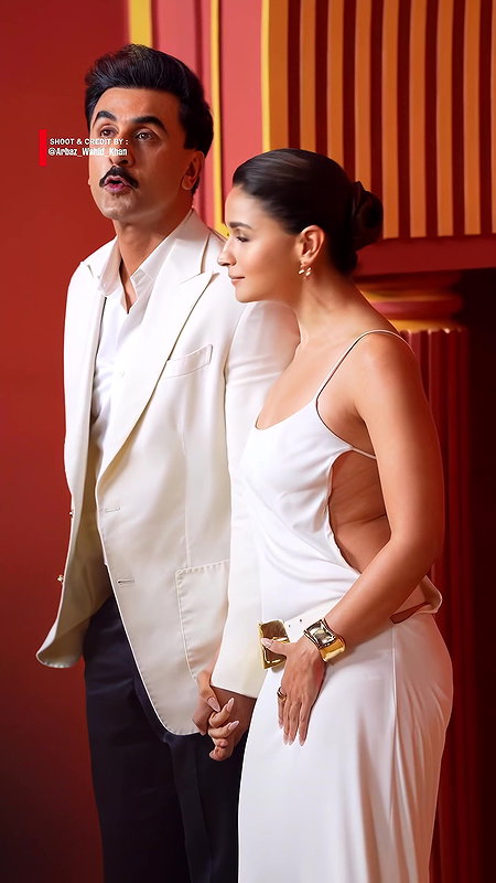 HYPNOTIC MILF ALIA MOMMY LUSTY SIDE CUT VIEW BACKLESS AND CUTE CLEVAGE TEASE HQ 4 VID2