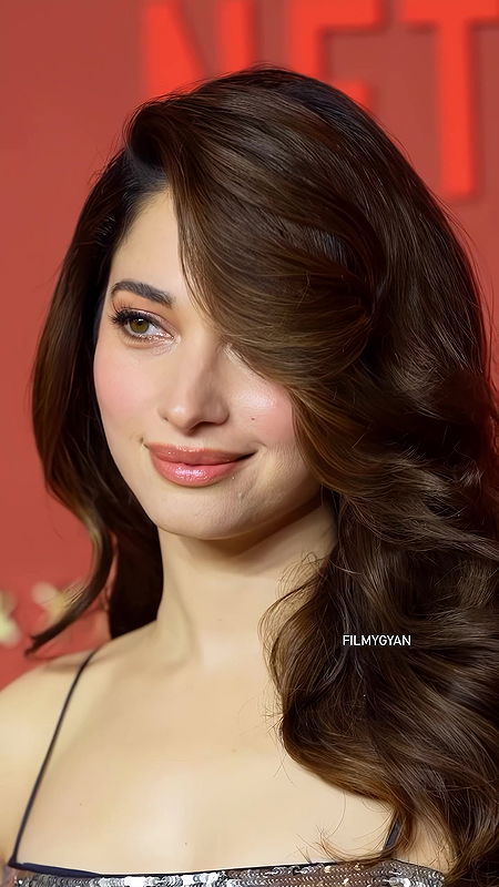 The BOB promotion ft TAMMANAH BOMBSHEEL FAPWORTHY SEXY CLEAVAGE CURVY HQ 5 VIDEOS8