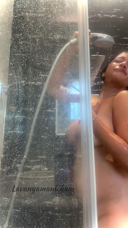 Lavanya Manickam Hot Bath Solo Show ~ App Content2