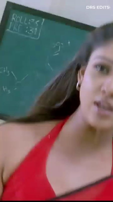 Nayanthara Hot Sexy Look In Red Saree2