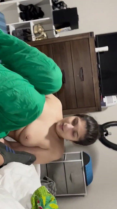 Beautiful girlfriend sucking and riding with lover2