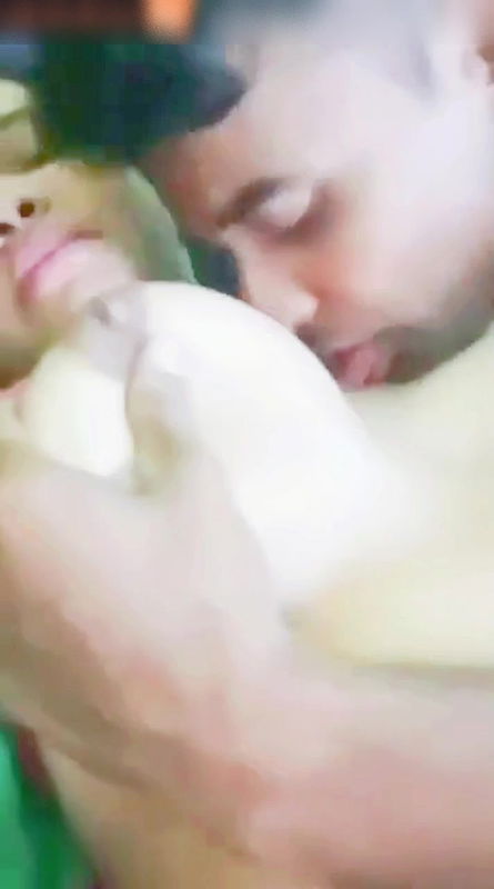 Desi wife Big Boobs sucking and blowjob2