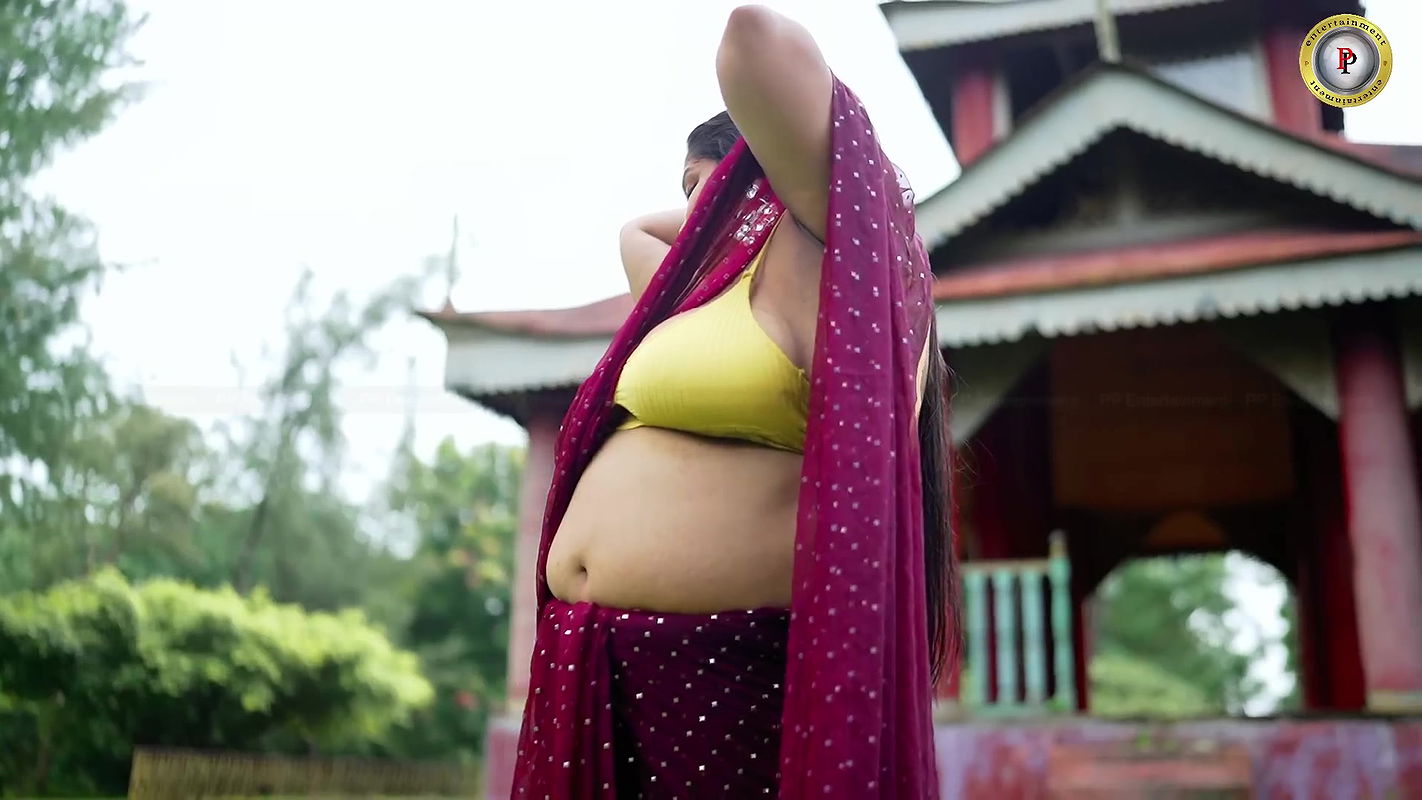 Booby pujarthi huge cleavage hot navel and armpit show photoshoot2