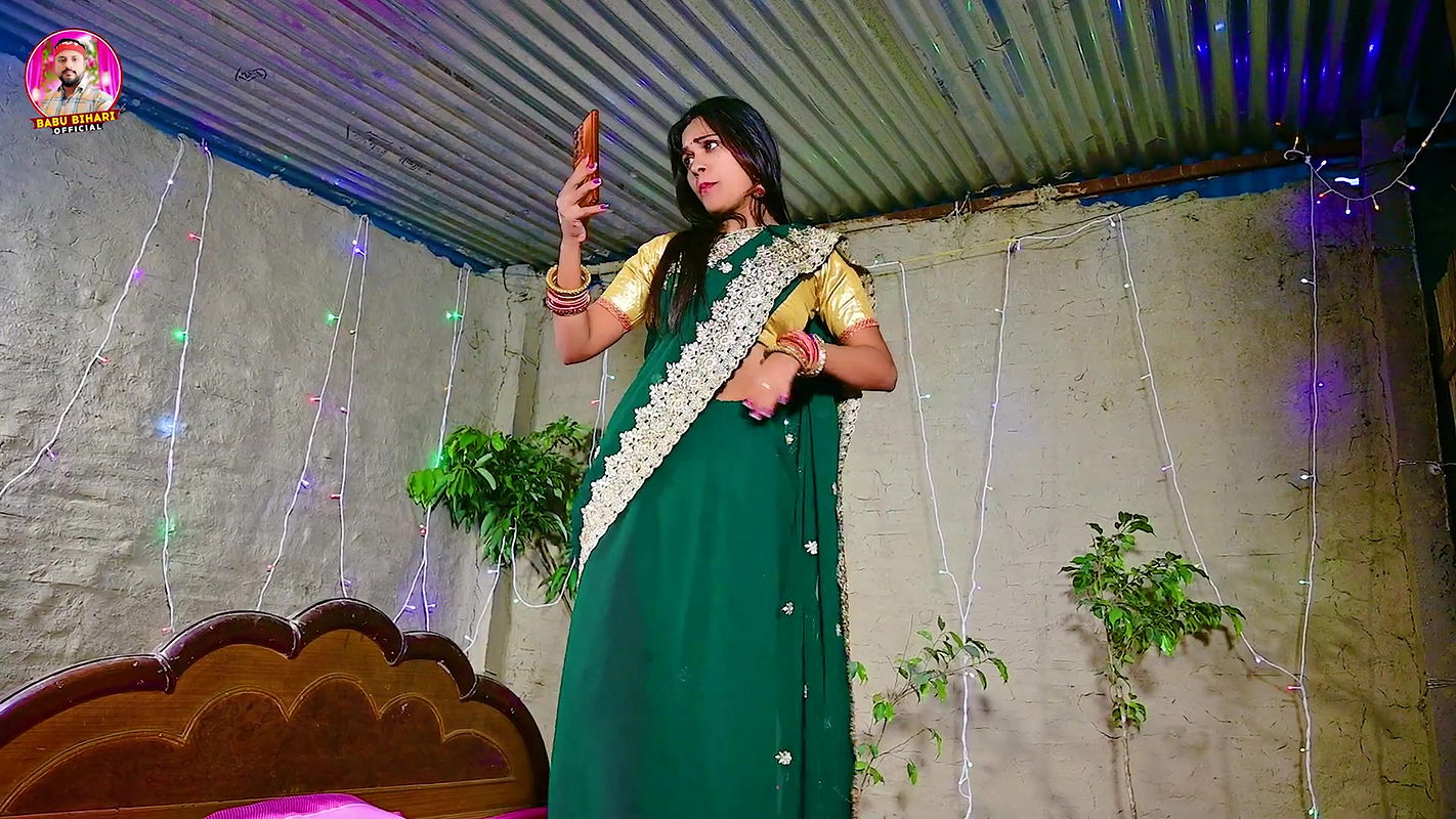 Niharika Raj hot saree song – Devar – Bhabhi, Navel fingered nicely, Maaza on navel2