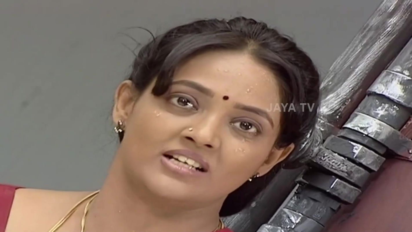 Ranjitha sexy wide navel slips in saree2