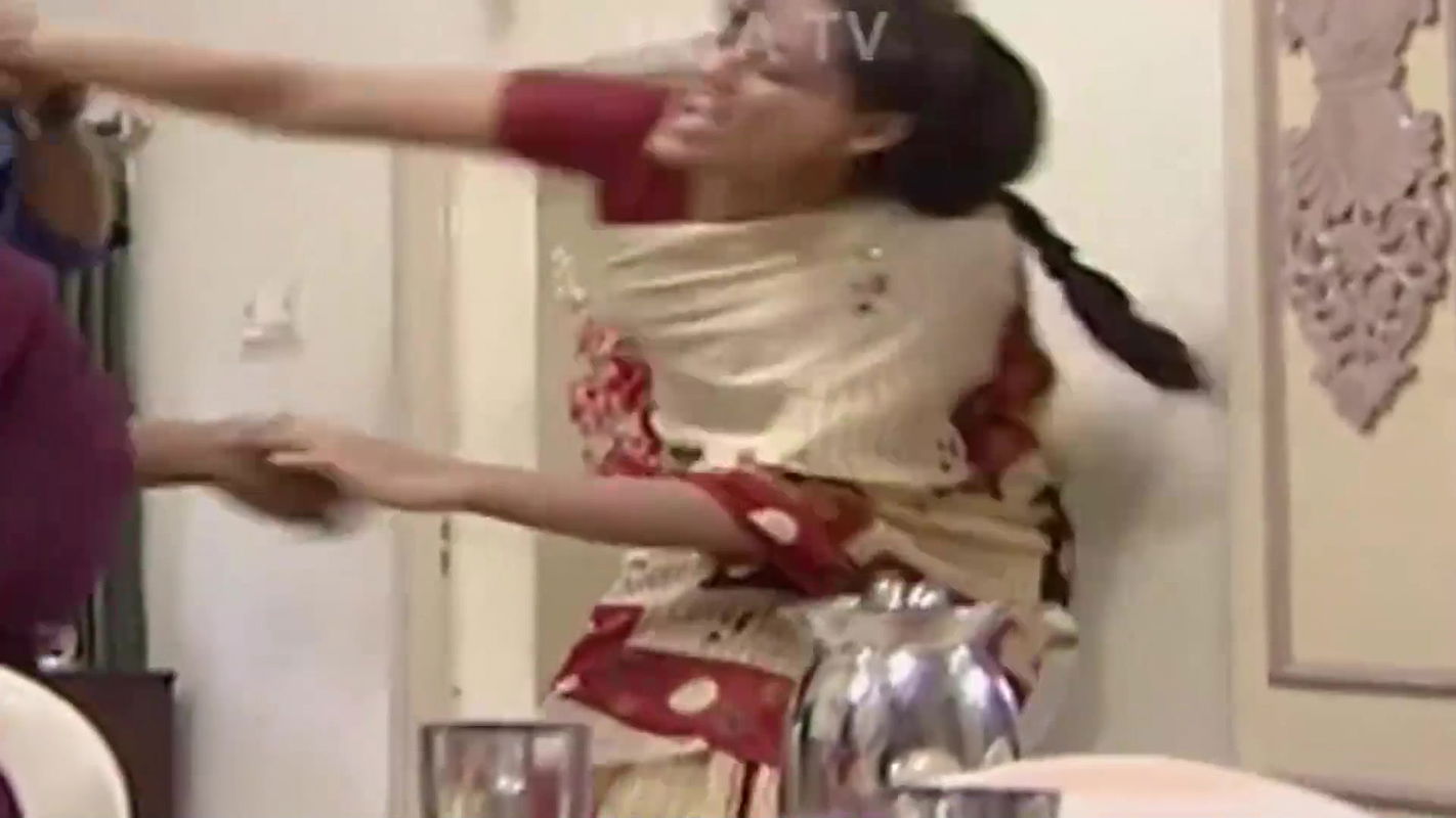 Ranjitha sexy wide navel slips in saree2