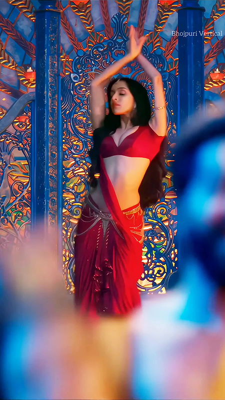 Shraddha Kapoor erotic red hot cleavage deep navel show ass shaking UHD Video2