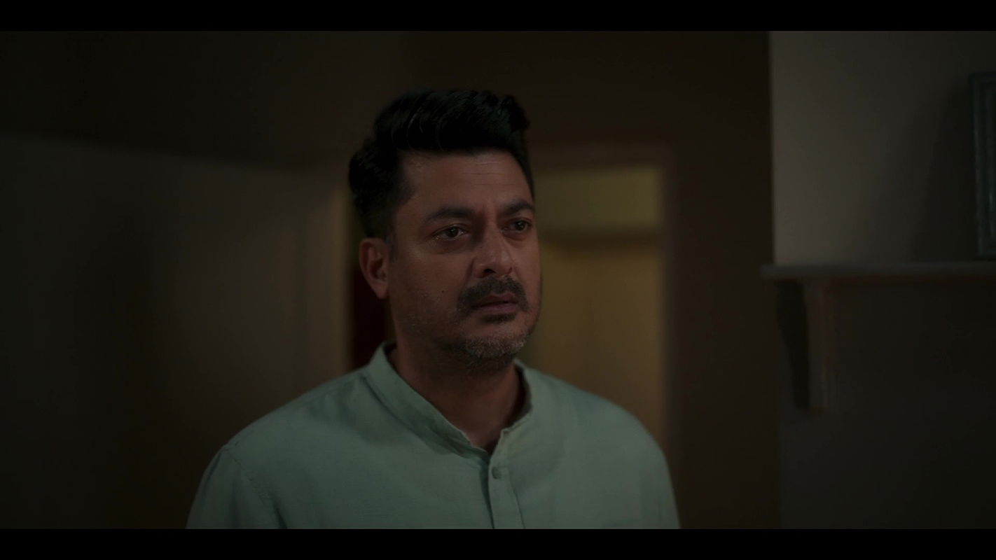 MILF Kajol Horny LipLock Big Busty Milk Tanker Boobs Exposing Cleavage-Trial S2-4K 2