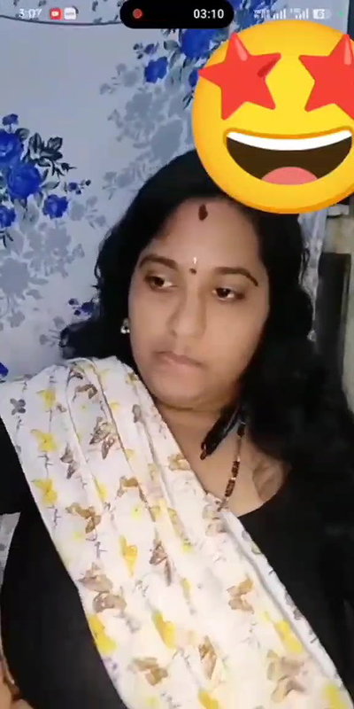 Telugu tanker bhabhi showing and pressing huge boobs 2