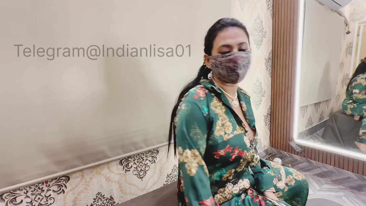 Ayesha and azam sex story Indian lisa indian myra mask girl in hindi audio 2