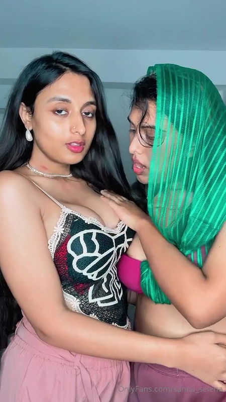 Famous influencer Sannati and Selena SEXY ONLYFANS VIDEO COLLECTION 2