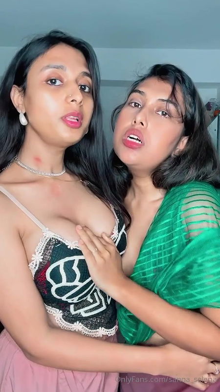 Famous influencer Sannati and Selena SEXY ONLYFANS VIDEO COLLECTION 2