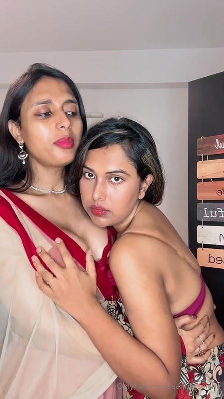 Famous influencer Sannati and Selena SEXY ONLYFANS VIDEO COLLECTION 4