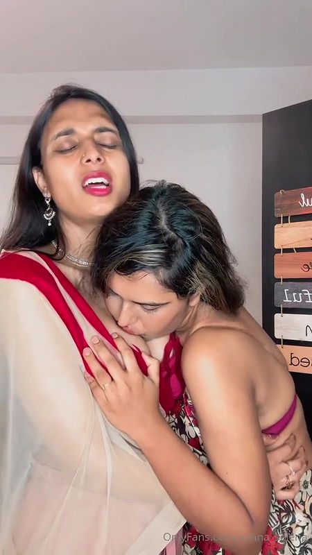 Famous influencer Sannati and Selena SEXY ONLYFANS VIDEO COLLECTION 4