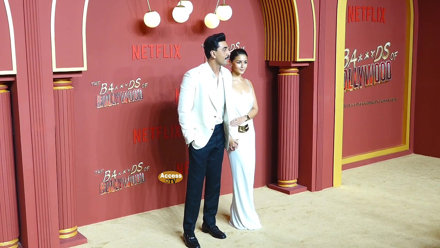 HYPNOTIC MILF ALIA MOMMY LUSTY SIDE CUT VIEW BACKLESS AND CUTE CLEVAGE TEASE HQ 4 VID 10